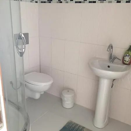 Lisva Aparthotel *